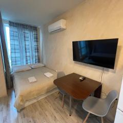 Colonel apartment 945