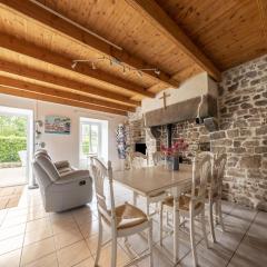 Stone-house cottage in Saussey with garden