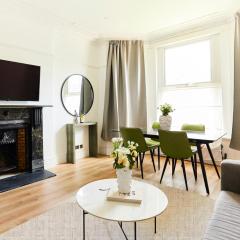 The Streatham Escape - Fascinating 2BDR Flat