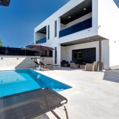 Villa Zara