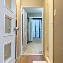 Shinjuku 2min walk/新宿中心地带 歌舞伎町 车站步行2分#2个卧室公寓#品牌公寓#2 bed room306