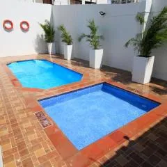 Hotel Rodadero Inn By GEH Suites