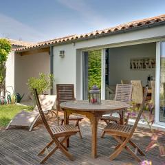 2 Bedroom Pet Friendly Home In Rivedoux-plage