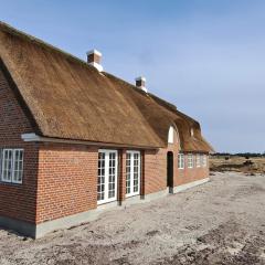 6 person holiday home in Fanø-By Traum