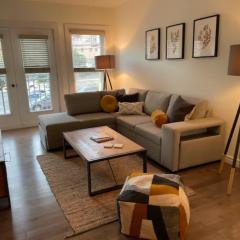 Central Quebec City Condo-Free Parking on Premises