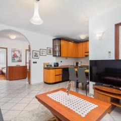 Sea View Apartment - Roberto