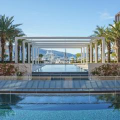 Luxury One bedroom apartment Elena Porto Montenegro