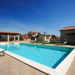 Villa with private pool in Piancastagnaio