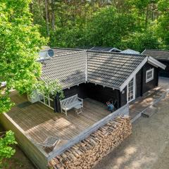 Lovely Home In Rønde With Kitchen