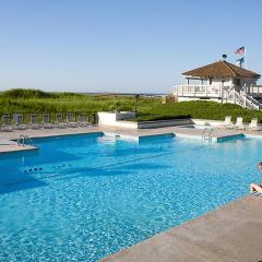 All-New at Famous Ocean Creek w Oceanfront Pool Beach Access