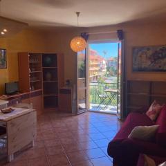 Casa di Ro - coloratissima a 300 metri dal mare