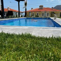 Black Pearl Private Villa with pool & Seaview