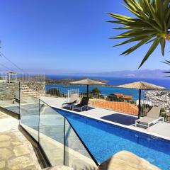 Villa Romee with private swimmingpool and panoramic view on Elounda
