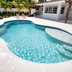 Tropical Oasis, Heated Pool, Hot Tub, Near Siesta Key