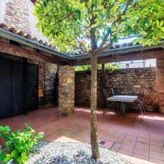 Casa Brocchi by Quokka 360 - unique design house with garden