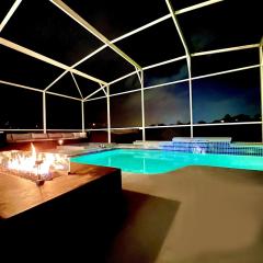 14 Room DisneyMansion by AmericanVacationliving