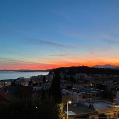 Appartement vue Mer 5 min du port avec parking gratuit