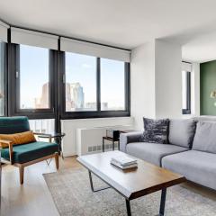 Tribeca Studio w Pool Roofdeck Gym View NYC-273