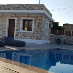 Double Bee Villa with private pool
