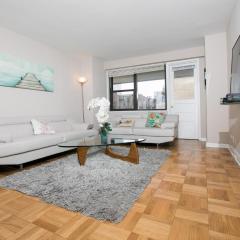 Spectacular Fully Furnished 2 BR 2 Bath in Upper East Side