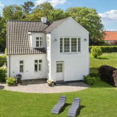 3 Bedroom Stunning Home In Idestrup