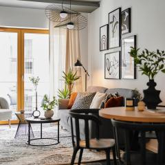 Main Station Art Apartment