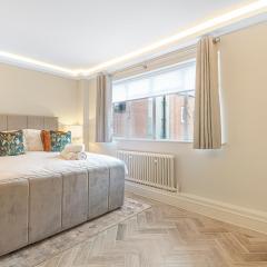 Elegant 2BD Knightsbridge Retreat Steps from Harrods