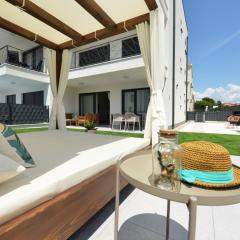 Apartment MI Čiovo with private HOT TUB and garden
