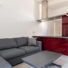 Brand new three-room flat in cool district