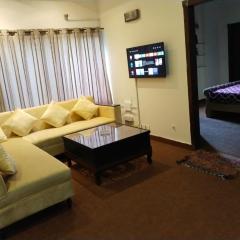 Luxury 2BR Family Apt/Wi-Fi / Netflix