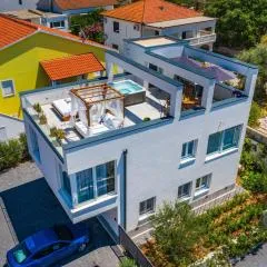 Apartments with a parking space Okrug Gornji, Ciovo - 21440