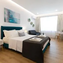 Minimal apartment in Plaka