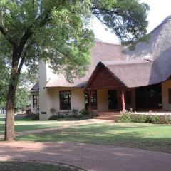 Gentleman's Estate on the Vaal River