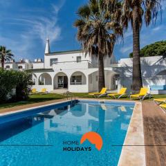 #116 Spacious with Private Pool and Garden, 900 mts Beach