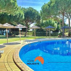 #101 T1 Bicos Flat D by Home Holidays
