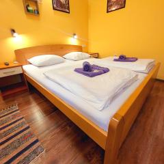 Smestaj Centar Novi Sad,Motorcycle Friendly
