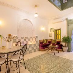 RZ22, 5 min de Jemaa El Fna, 4 Pers, Fibre Optique Wi-Fi