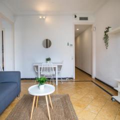 31PAR1008 - Mediterranean style apartment