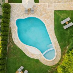 Vasilopoulos Residences - Villa Anthia with jacuzzi & shared pool