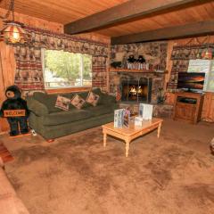 Cardinal Ridge - Rustic cabin with stellar outdoor features! Wrap-around deck and large yard!