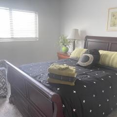 Miami Gallery #71 Gorgeous Full Size Bedroom with SHARED Bathroom