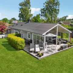 Beautiful Home In Slagelse With Wifi And 3 Bedrooms