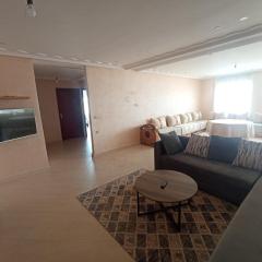 Appartement familial au centre de Nador Ville