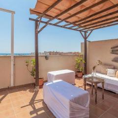 Nice Apartment In Roquetas De Mar With House Sea View