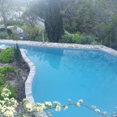 La Casita con piscina privada de tres dormitorios