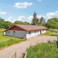 5 Bedroom Pet Friendly Home In Oksbøl