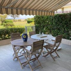 T2 Climatisé Proche Plage avec Parking - Le Lavandou - FR-1-308-181