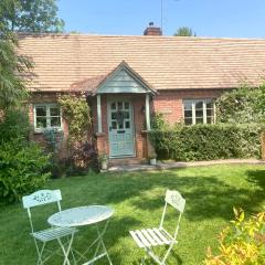 Divine, detached countryside cottage near Ludlow.
