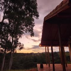 Provence Lavander Chalet by MontJacui - com jacuzzi e ar condicionado