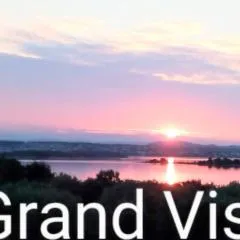 Grand Vista